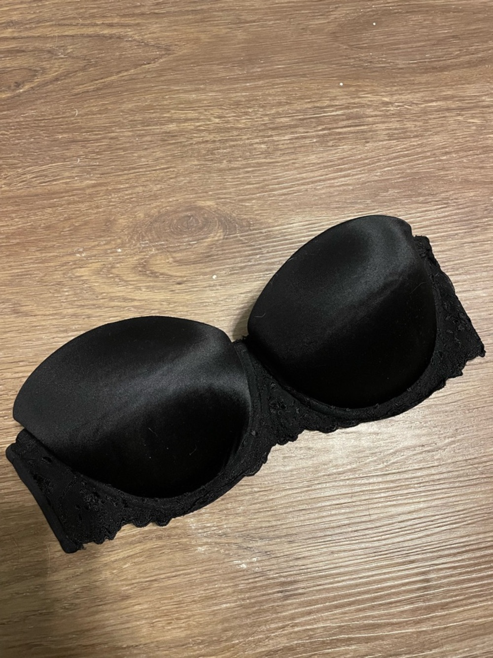 Wonderbra Black Strapless Lace-Trim Push-Up Bra 36B